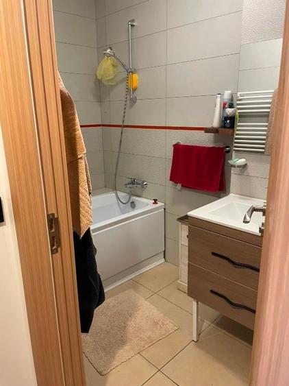 Apartament cu 2 camere decomandat, mobilat în Mihai Viteazul