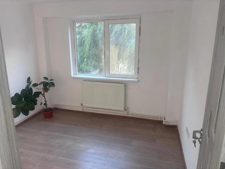 Vand apartament 2 camere - 3