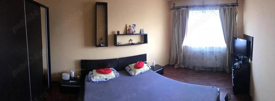Apartament cu 3 camere decomandat în Cetății