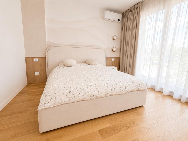 Duplex cu 5 camere cu Canalizare în Central