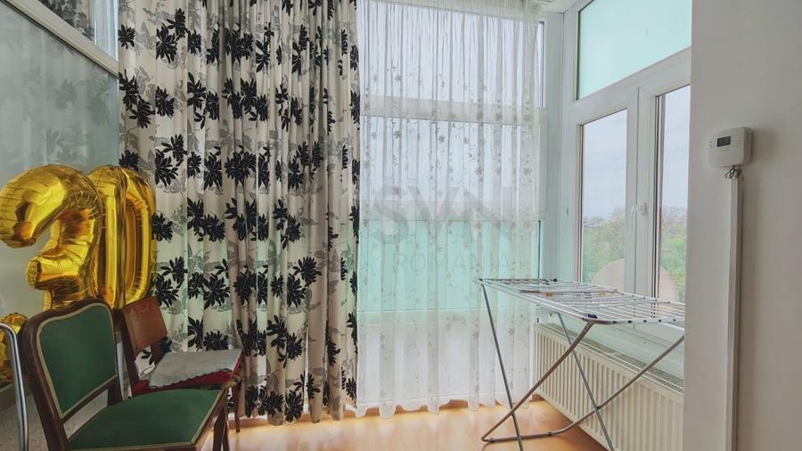 Apartament cu 2 camere semidecomandat, mobilat în Nord