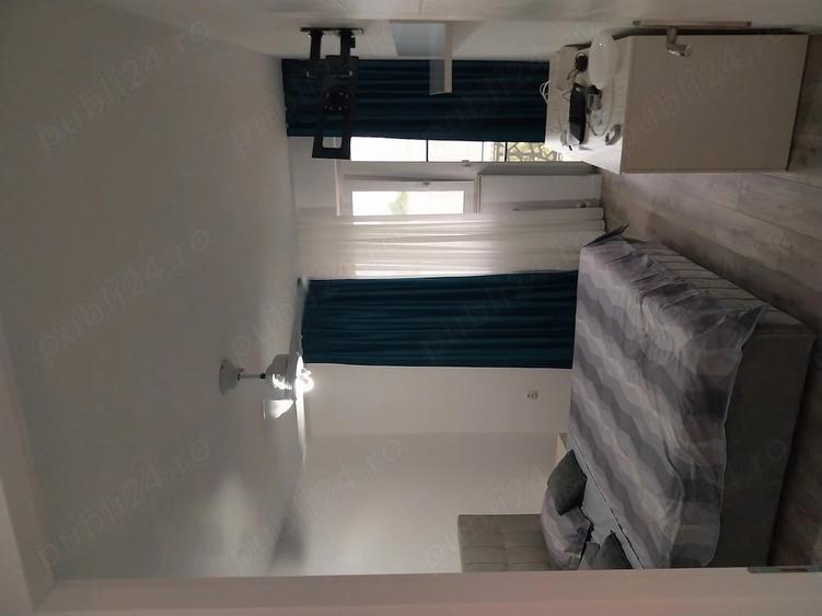 Casă cu 4 camere cu Teren 450 Mp în Roman