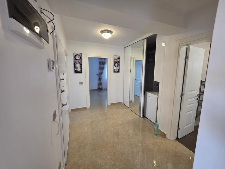 Apartament cu 3 camere decomandat, mobilat în Păcurari