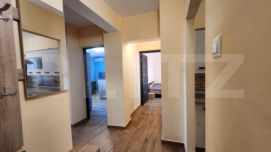 Apartament cu 3 camere decomandat, mobilat în 7 Noiembrie