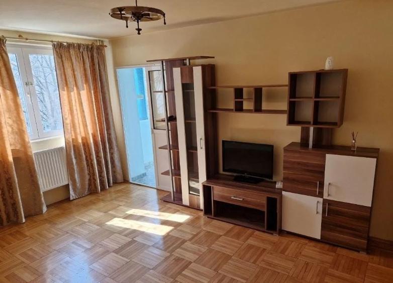 Apartament cu 4 camere semidecomandat, mobilat în Nicolae Grigorescu