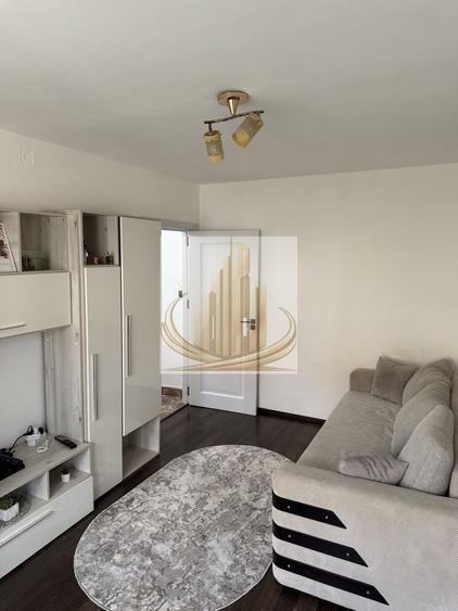 Apartament cu 2 camere nedecomandat în Girocului