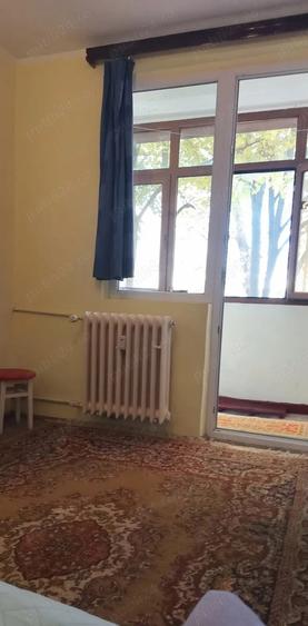 Apartament cu 2 camere semidecomandat în Micro 19