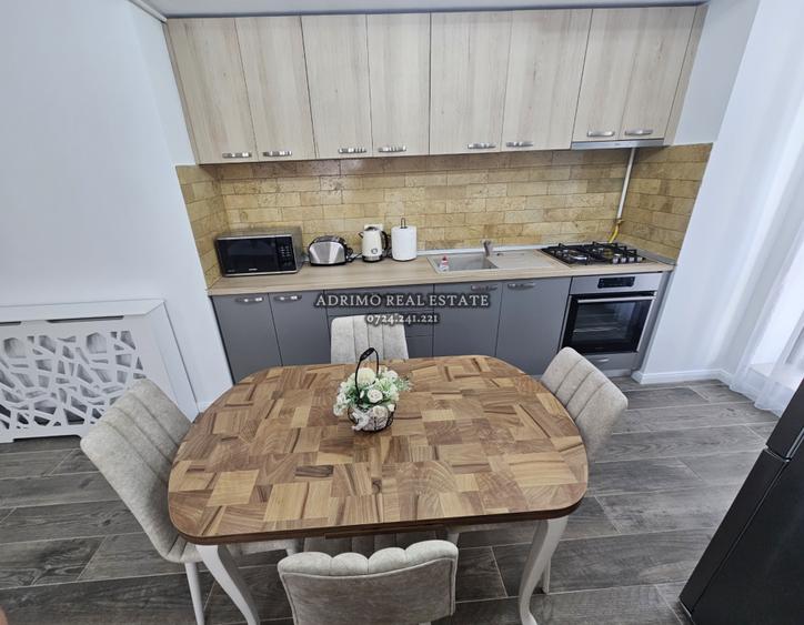 Apartament cu 2 camere decomandat, mobilat în Tomis Nord
