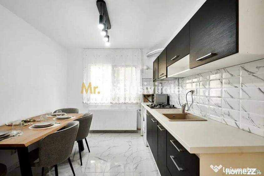 Apartament cu 4 camere semidecomandat în Găvana
