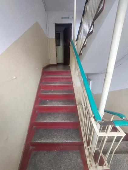 Garsonieră decomandată în Micro 19