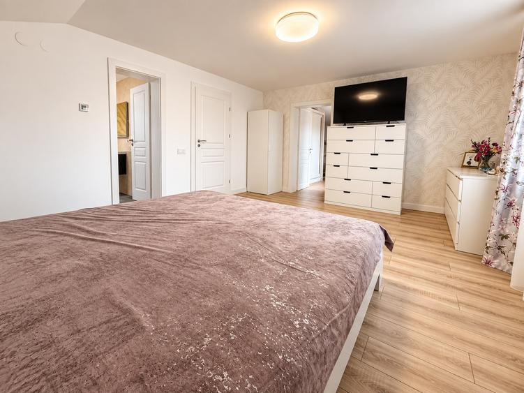 Casă individuală cu 5 camere cu Teren 490 Mp în Ampoi 2