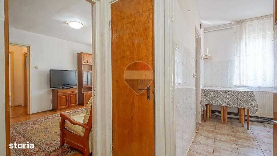 SUPER ZONA 2 camere|48 mp + balcon, etaj 1 | Centrul Civic |COMISION 0 - 10