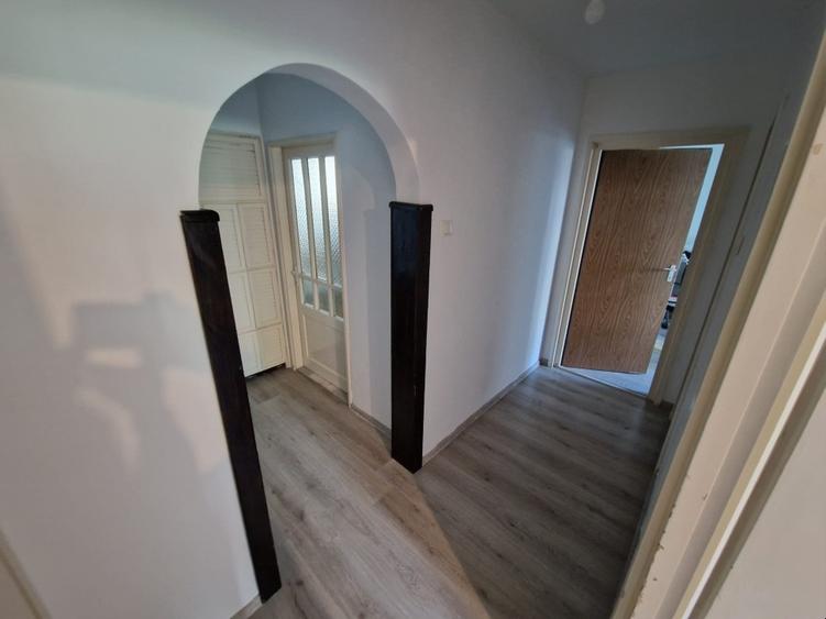 Apartament cu 3 camere decomandat, mobilat în Mănăștur