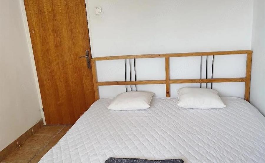 Apartament cu 4 camere semidecomandat în Ștefan cel Mare