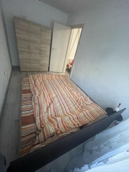 Apartament cu 2 camere decomandat în Exterior Vest