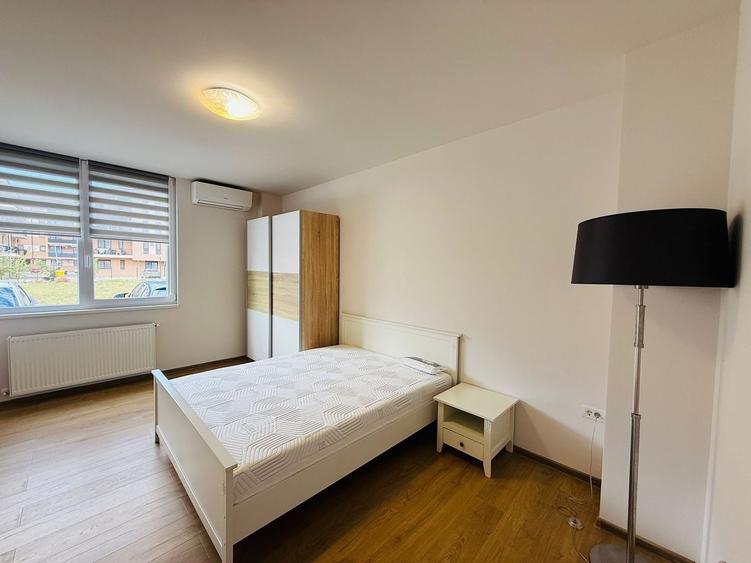 Apartament cu 2 camere semidecomandat în Giroc