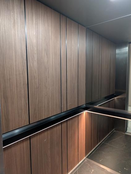 Penthouse cu 4 camere decomandat în Cotroceni