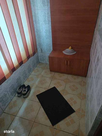 Casă cu 3 camere cu Teren 1100 Mp în Baba Ana
