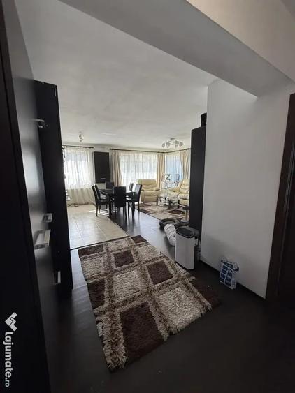 Apartament cu 2 camere semidecomandat în Florești