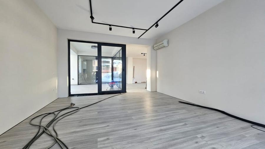 Spațiu comercial, de 110 mp, în Popești-Leordeni