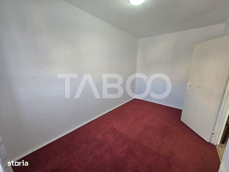 Apartament cu 2 camere nedecomandat în Mihai Viteazul