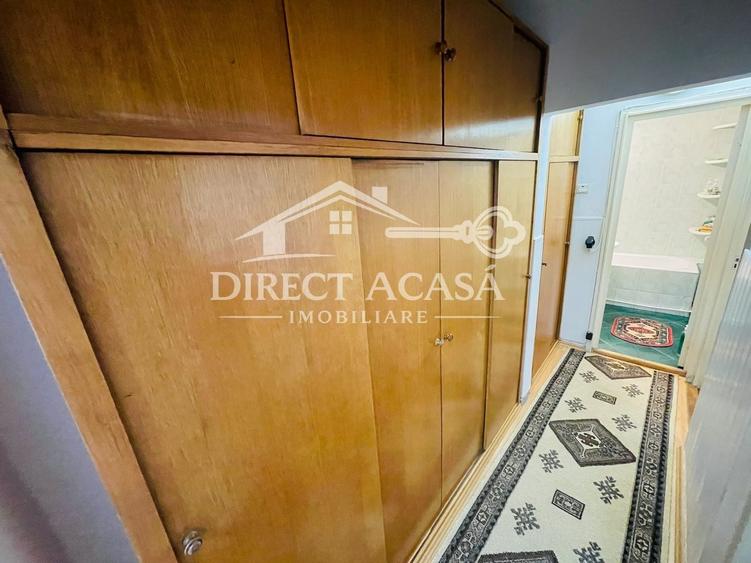 Apartament cu 3 camere decomandat în Tudor