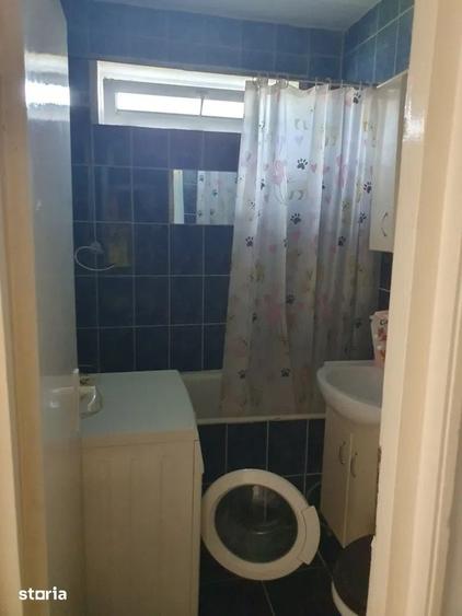 Apartament cu 4 camere semidecomandat în Săsar
