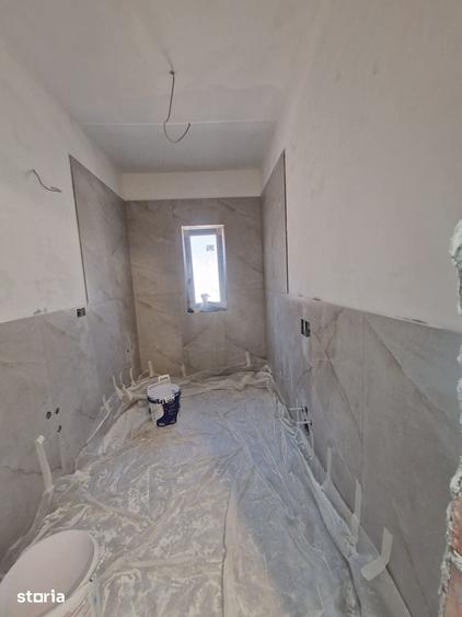 Casă cu 4 camere cu Teren 330 Mp în Ghiroda