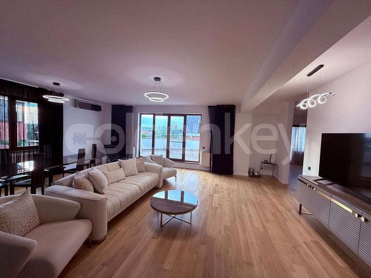 Apartament cu 3 camere decomandat, mobilat în Herăstrău