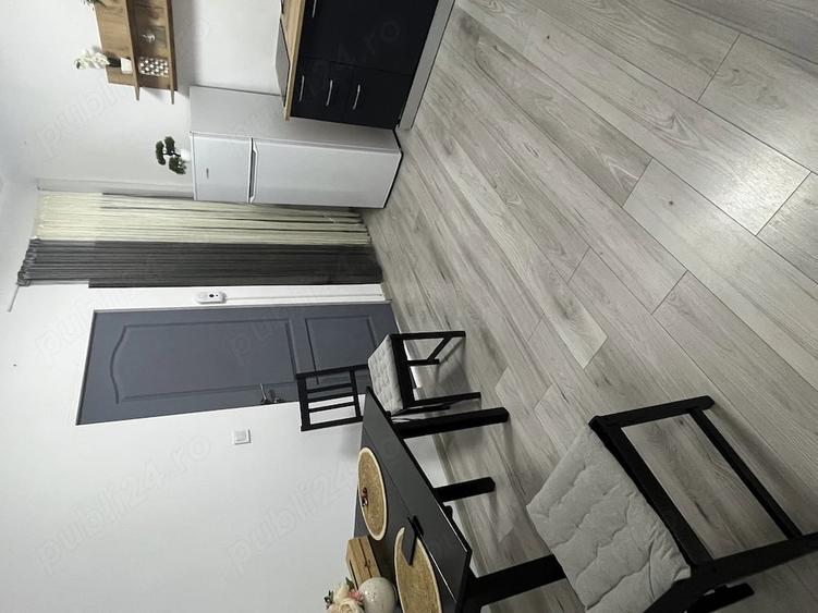 Apartament cu 2 camere semidecomandat în Cișmigiu