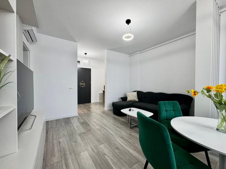 Apartament cu 2 camere semidecomandat, mobilat în Torontalului