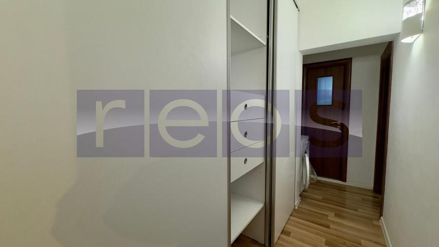 Apartament cu 4 camere decomandat, mobilat în Bucur Obor