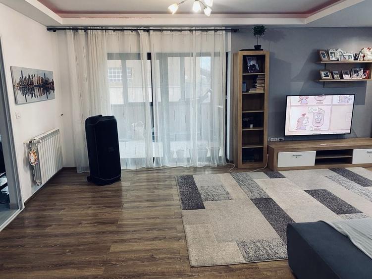 Casă cu 4 camere cu Teren 350 Mp în Central