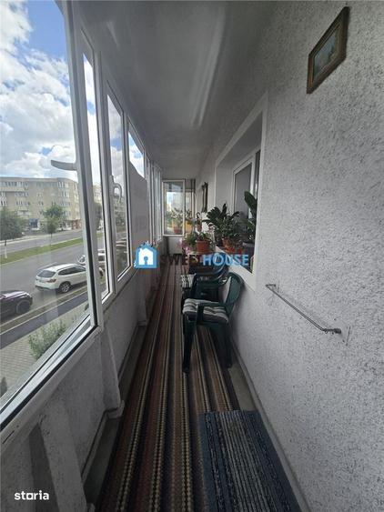 Apartament cu 3 camere decomandat în Central