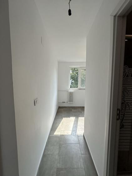 Garsonieră decomandată în Tătărași