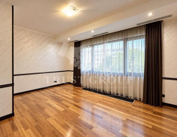 Apartament cu 3 camere decomandat, mobilat în Aviatorilor