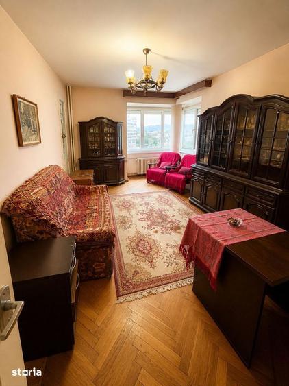 Apartament cu 4 camere în Ultracentral