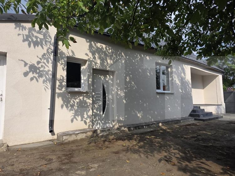 Casă individuală cu 2 camere cu Teren 382 Mp în Dobolii de Jos