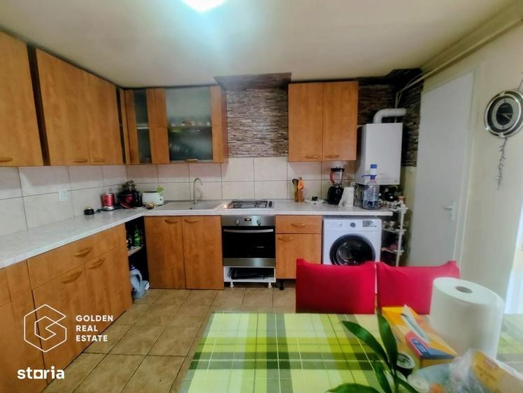 Casă cu 4 camere cu Teren 507 Mp în Girocului