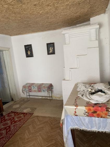 Casă cu 4 camere în Ciorăști
