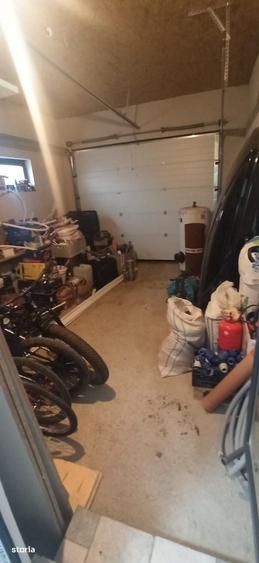 Casă cu 3 camere cu Teren 1100 Mp în Mândruloc