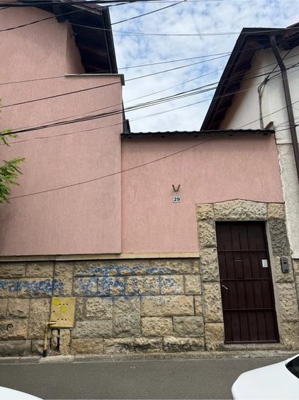 Garsonieră semidecomandată în Central