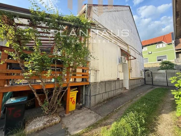 Casă cu 2 camere cu Teren 249 Mp în Ultracentral