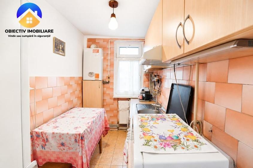 Apartament cu 2 camere decomandat în Dărmănești