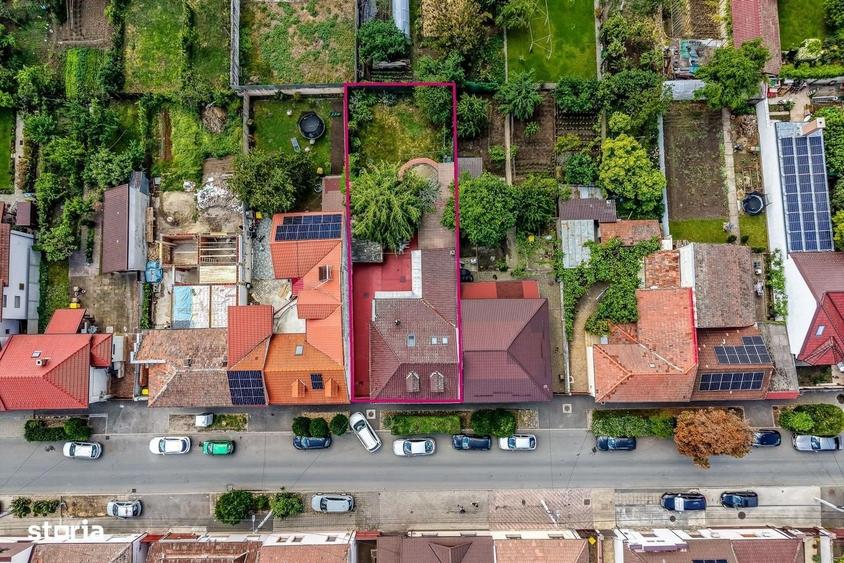 Casă cu 4 camere cu Teren 421 Mp în Funcționarilor