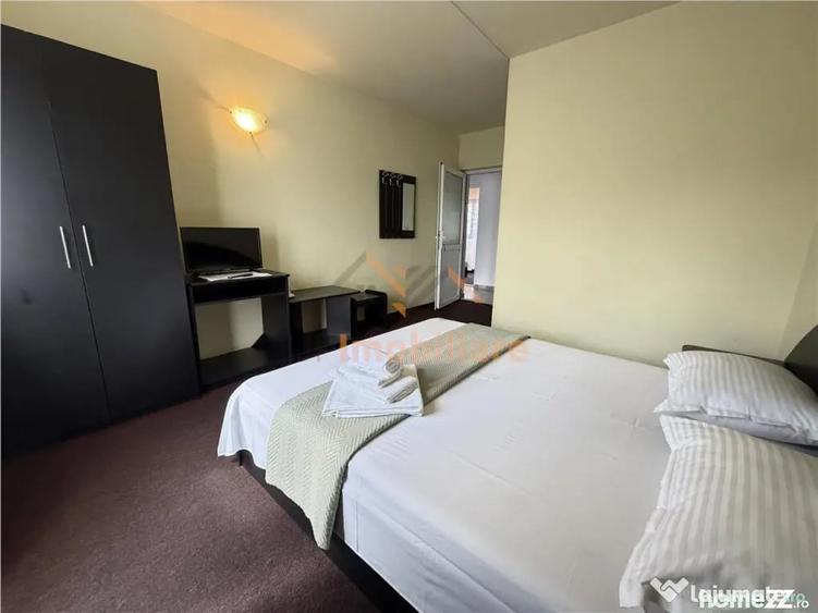 Casă cu 20 camere cu Teren 247 Mp în Sânmartin