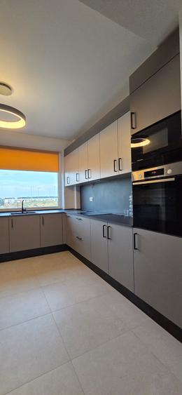 Apartament cu 3 camere decomandat în Pipera