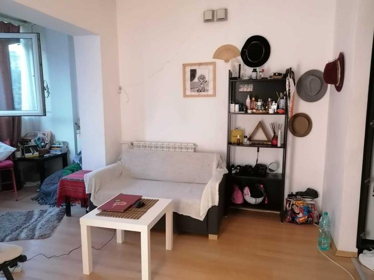 Garsonieră nedecomandată în Romană