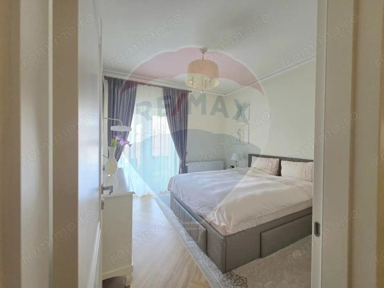 Apartament cu 4 camere decomandat în Unirii