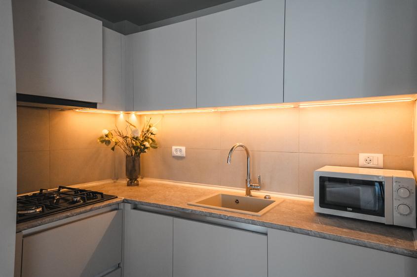 Apartament cu 2 camere decomandat, mobilat în Mamaia